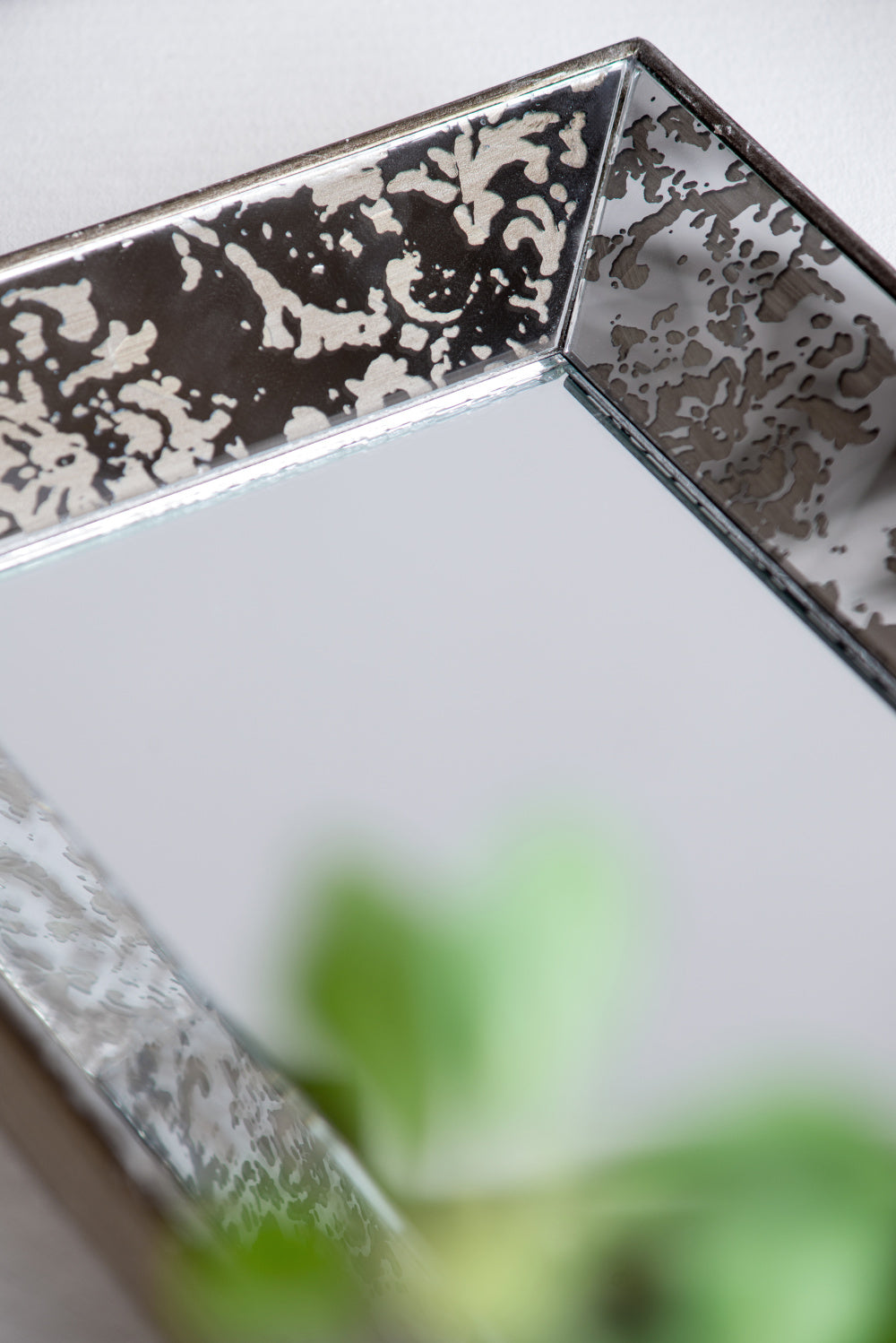 24&quot; x 15&quot; Antique Silver Rectangle Mirror with Floral Accents, Mirrored Display Tray, Hanging Wall Mirror